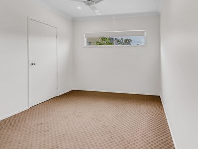17 / 460 Pine Ridge Road, Coombabah