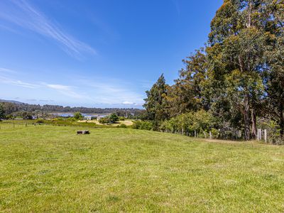 8 Andrewartha Road, Raminea