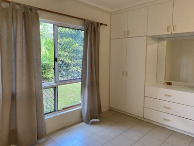 2 / 11 Stint Court, Bakewell