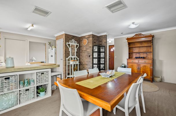 6 Ocean Place, Waikiki