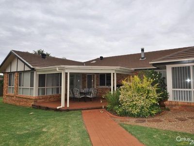 10 Kings Park Way, Dubbo