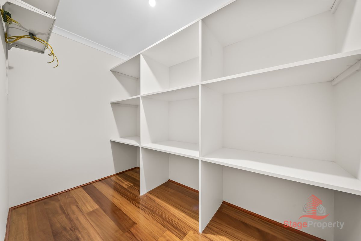 18 Blossom Chase, Aubin Grove