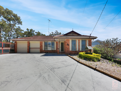 10 Japonica Close, Lake Haven