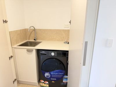 711 / 72 Allara Street, City