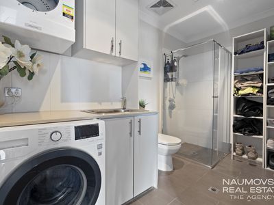 16 / 1 Walsh Loop, Joondalup