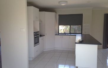 16 Retreat Circuit, Beaconsfield