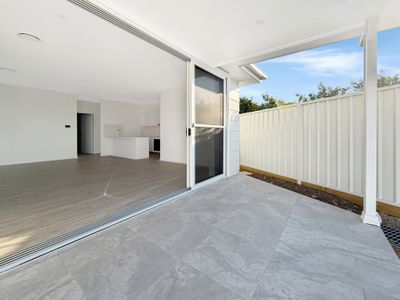 1 / 44 President Wilson Walk, Tanilba Bay