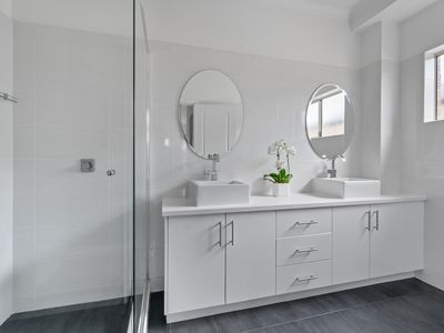 14A Purna Place, Hannans