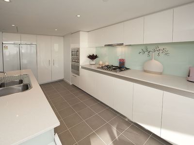 1105 / 30 The Circus, Burswood