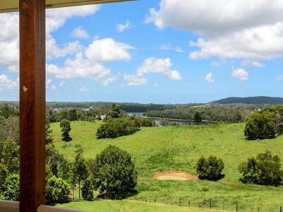 53 Lake Ridge Court, Lake Macdonald