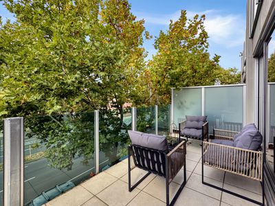 19 / 355 Rathdowne Street, Carlton