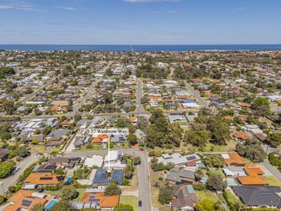 37 Wanbrow Way, Duncraig