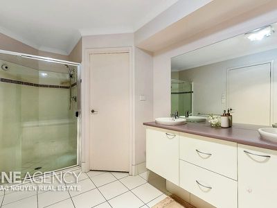 12 Trinity Close, Forest Lake