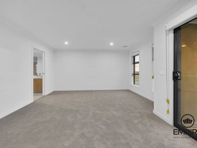 25 Fiorin Street, Clyde North