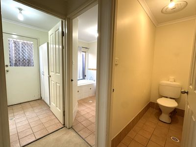 13 Charlie Yankos Street, Glenwood