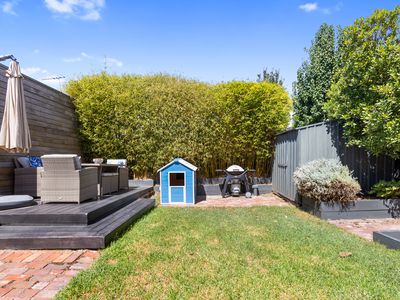 39 Robbs Road, West Footscray