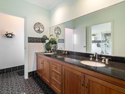 64 Baker Street, Dora Creek