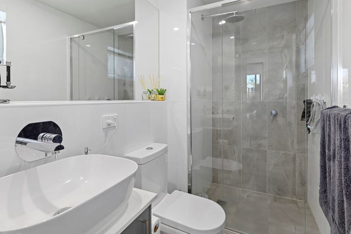 2 / 512 Oxley Road, Sherwood