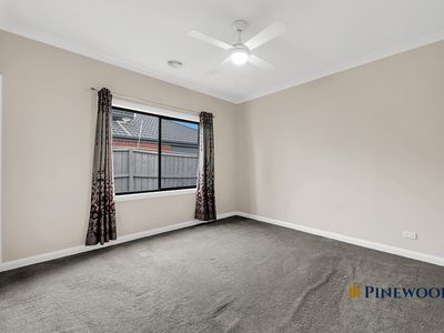 53 Linfield Parade, Wollert