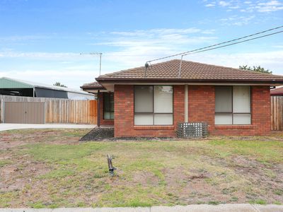 80 kookaburra Avenue, Werribee