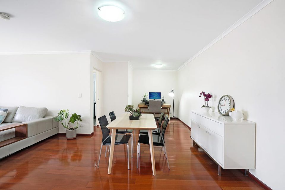 310 / 258-264 Burwood Road, Burwood