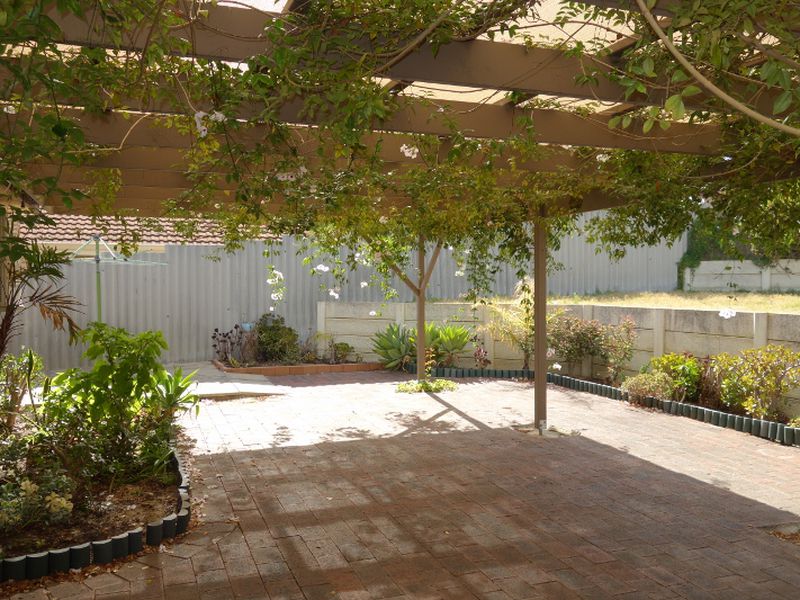 26 Wayfarer Road, Heathridge