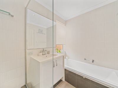 25 Lower Keys Drive, Clarkson