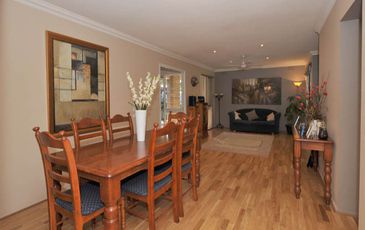 6 Young Street, Beaconsfield Upper