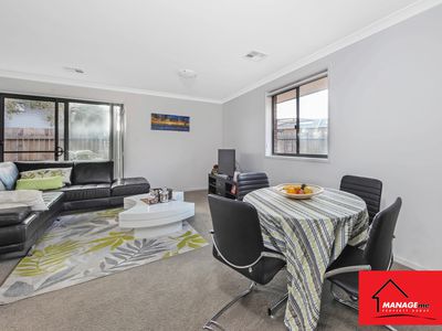 37 / 41 Lawrenson Circuit, Jacka