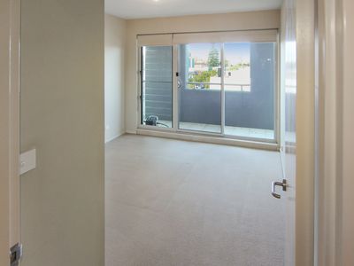 303 / 2 Wharf Street, Forster