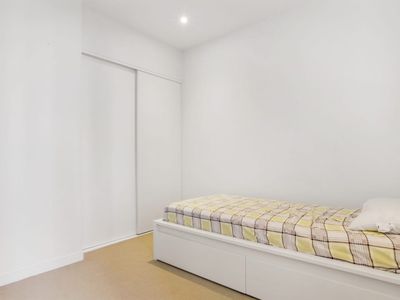 2401 / 80 A'Beckett Street, Melbourne