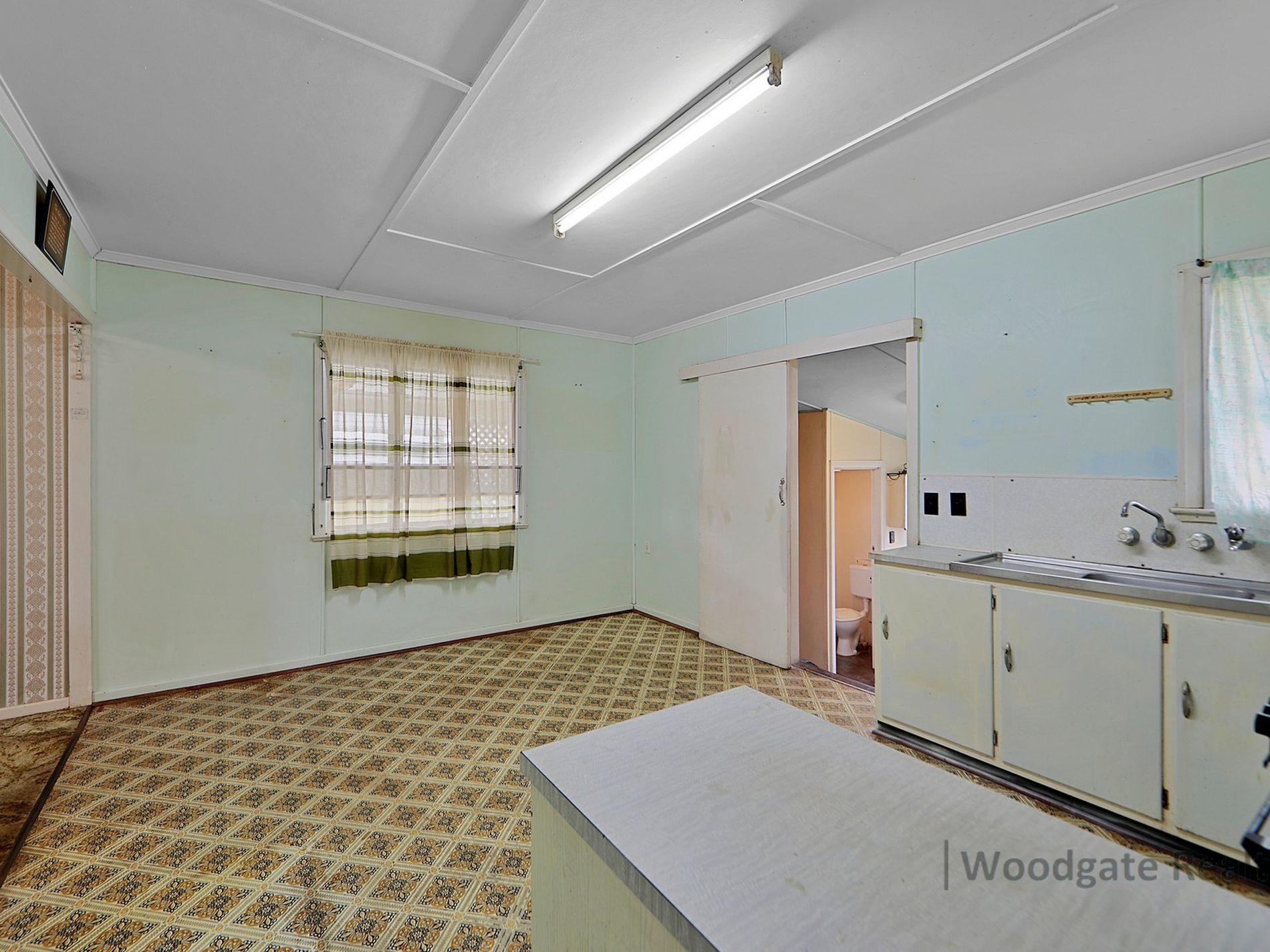 5 Duffy Street, Millbank