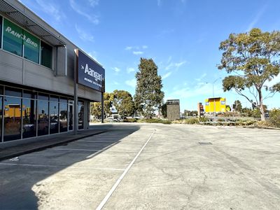 13 (LV1) / 85 Mt Derrimut Road, Deer Park