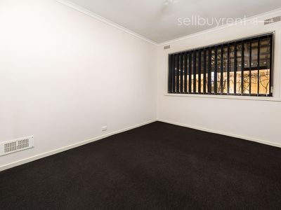 1 / 106 HUON'S HILL ROAD, Wodonga