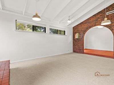 27 Lochee Way, Bull Creek