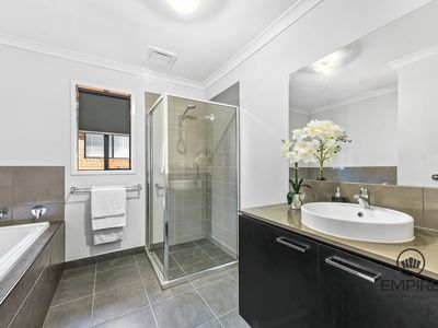 25 Curzon Street, Clyde North