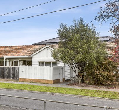 90 Price Street, Essendon