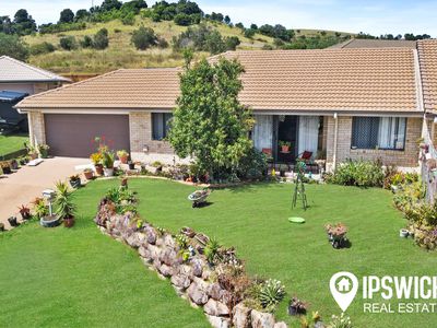 2 / 2 Osprey Court, Lowood