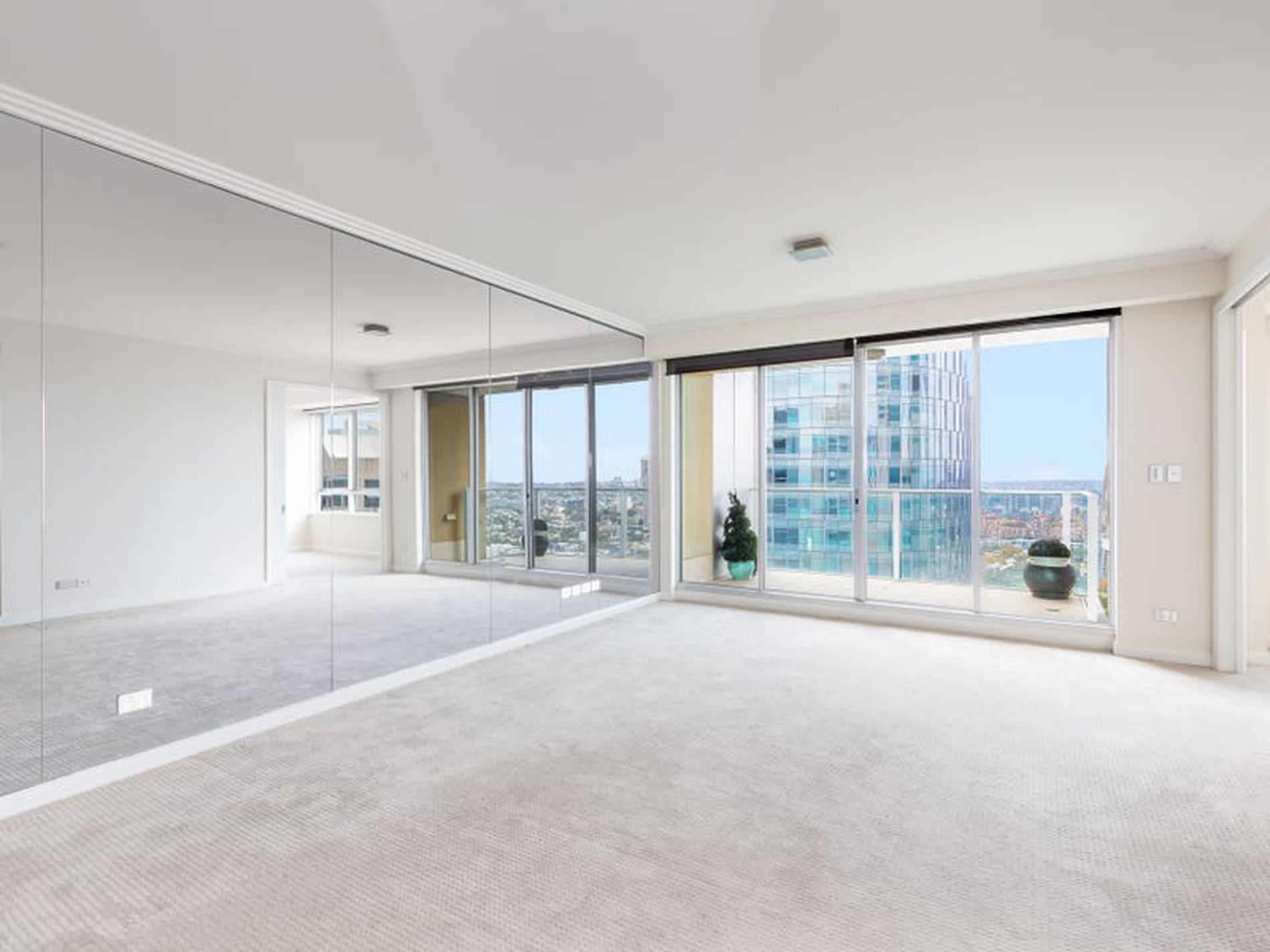 3203 / 70 Market Street, Sydney