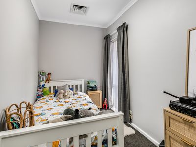 4 Hutchesson Street, Millicent