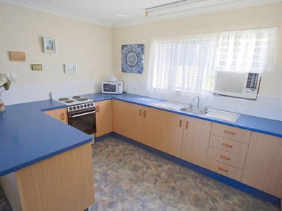 2 / 24 Queen Street, Yeppoon