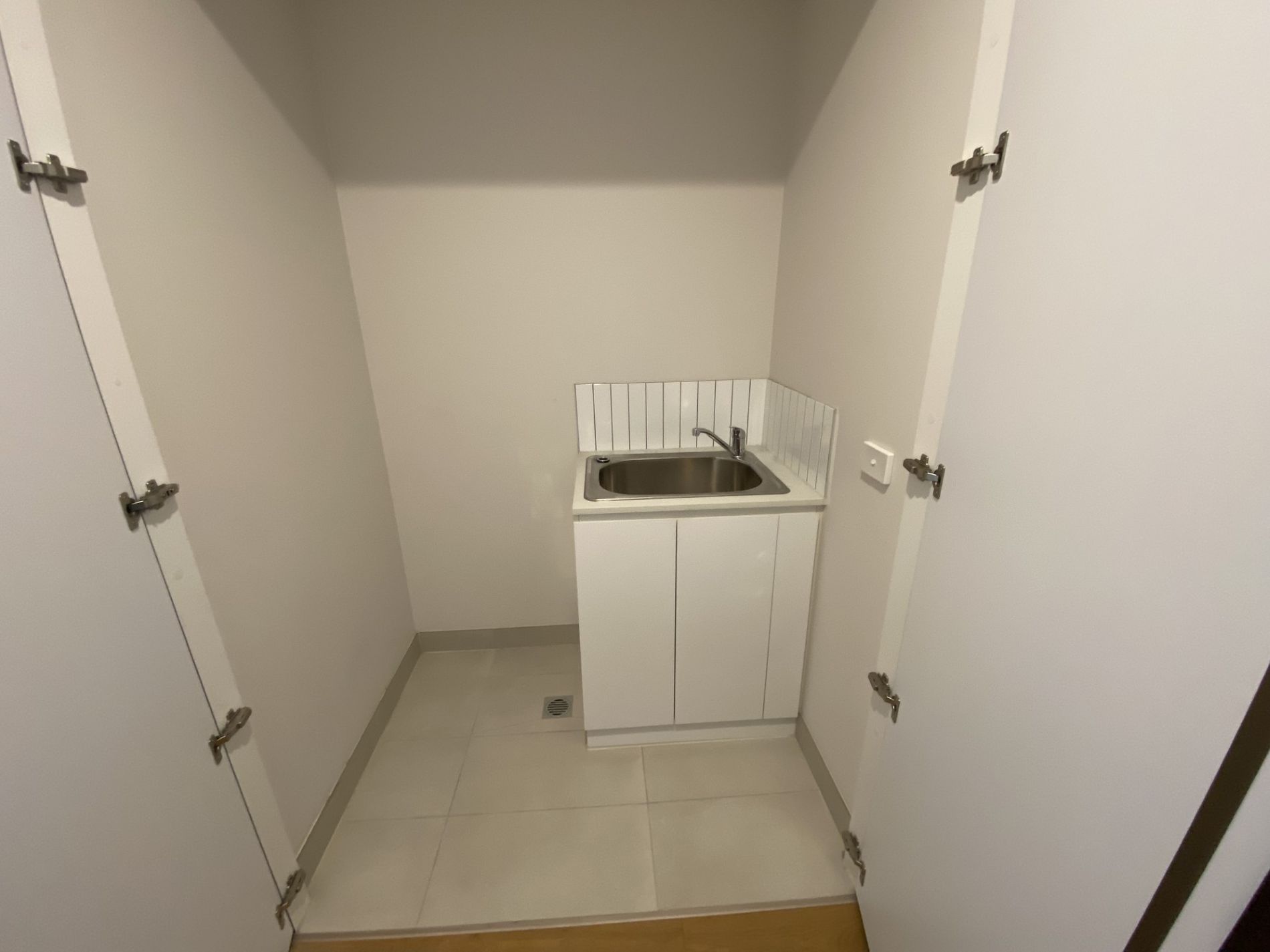 304a / 51 Johnson Street, Reservoir