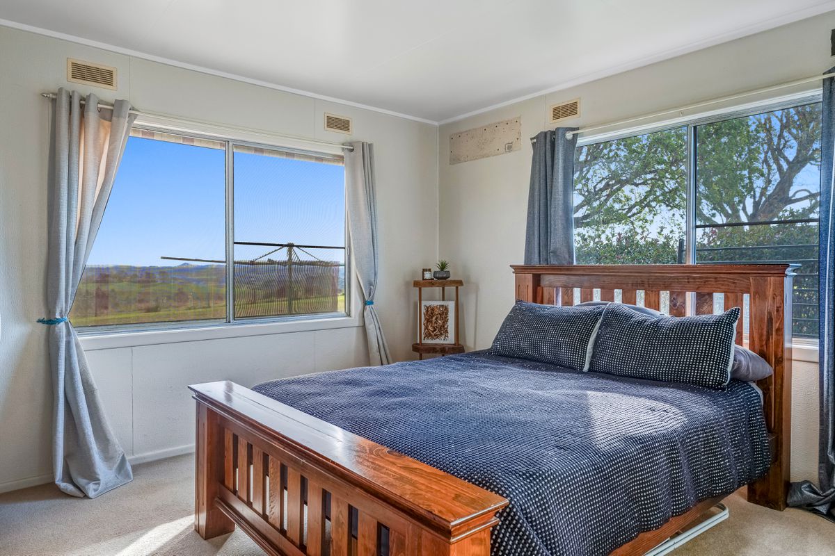 403 Richmond Hill Road, Richmond Hill