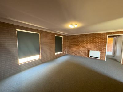 1 / 119A William Street, Bathurst