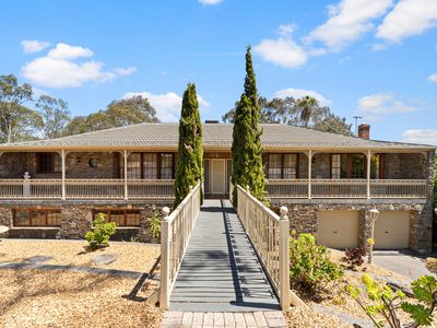 17 Tay Court, Banksia Park
