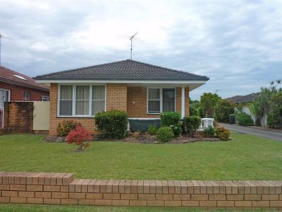 1 / 205 Penshurst St, Beverly Hills