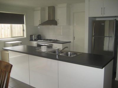 25 Moss Road, Leopold