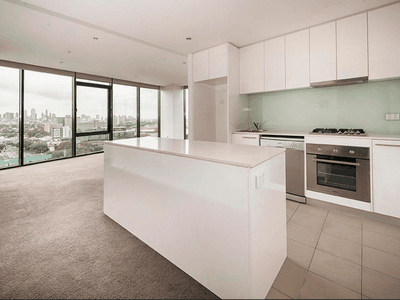 1713 / 18 Mt Alexander Road, Travancore