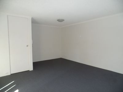 11 / 5-7 Mill Road, Liverpool