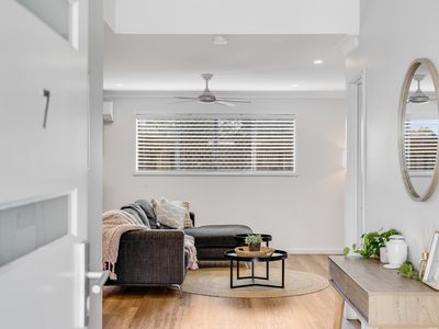 7 / 319a Bridge Street, Newtown